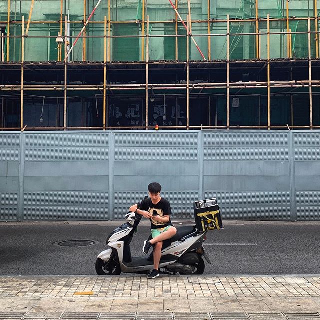 One of the first sights in CQ. A very young delivery boy. Most likely part of the giant crew of freelancers that make 3-5yuan per meal delivered.