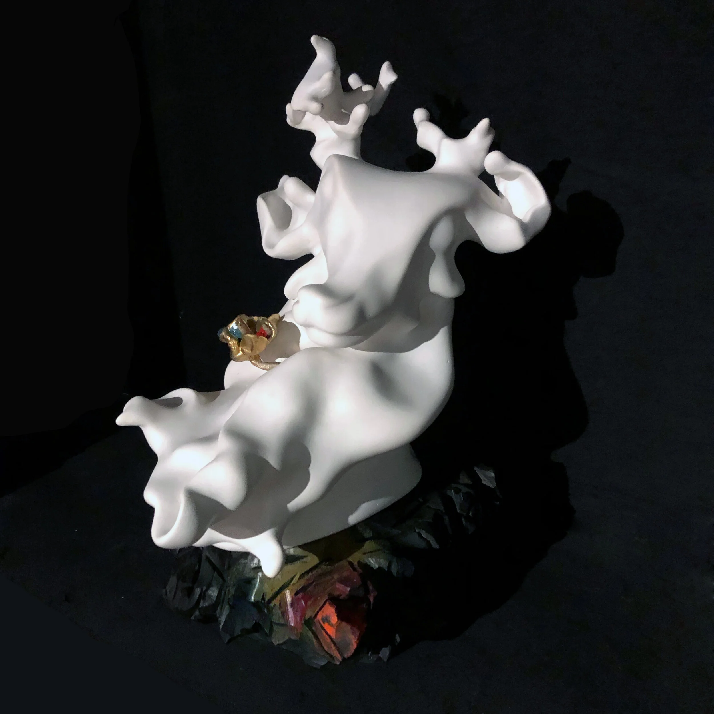 trophy - Mineral resin edition on carved wood base