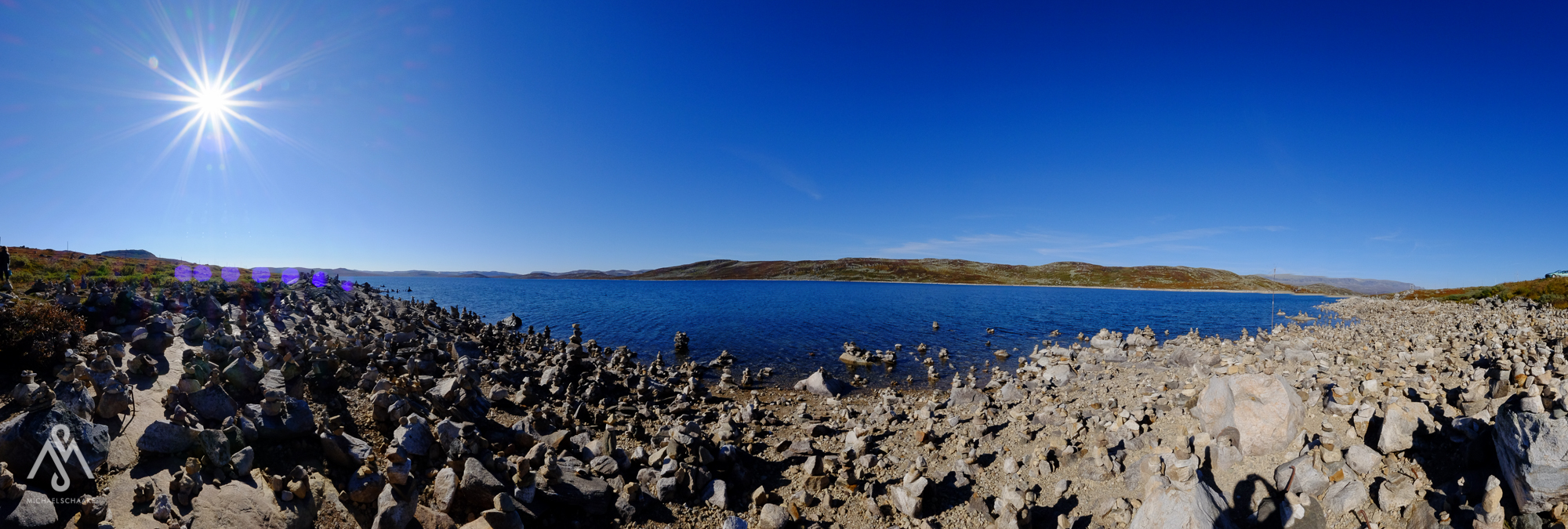 Meeting of the cairn