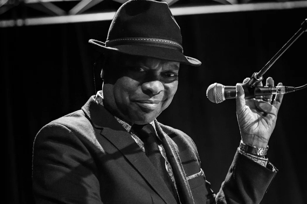 2595-20170420-Booker T. -Bluesfest Sideshow.JPG