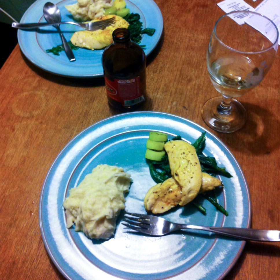 chicken, mrrshd prtatrrs, leeks, and sautéed turnip greens- with a little white wine and a Session beer, of course.