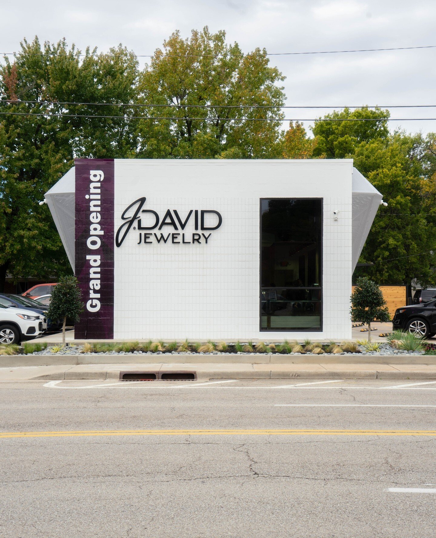 GRAND OPENING // J. David Jewelry⁠
⁠
It&rsquo;s always great to see a project completed, and it is extra special to visit the space all dressed up for a party! Thank you to Joel &amp; Kendra, and their wonderful team &ndash; enjoy your new location i