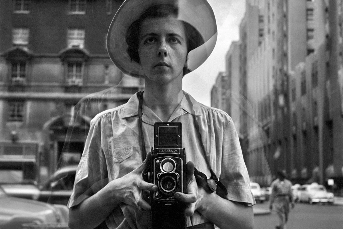 Vivian-Maier - Self Portrait in New York City 1950’s