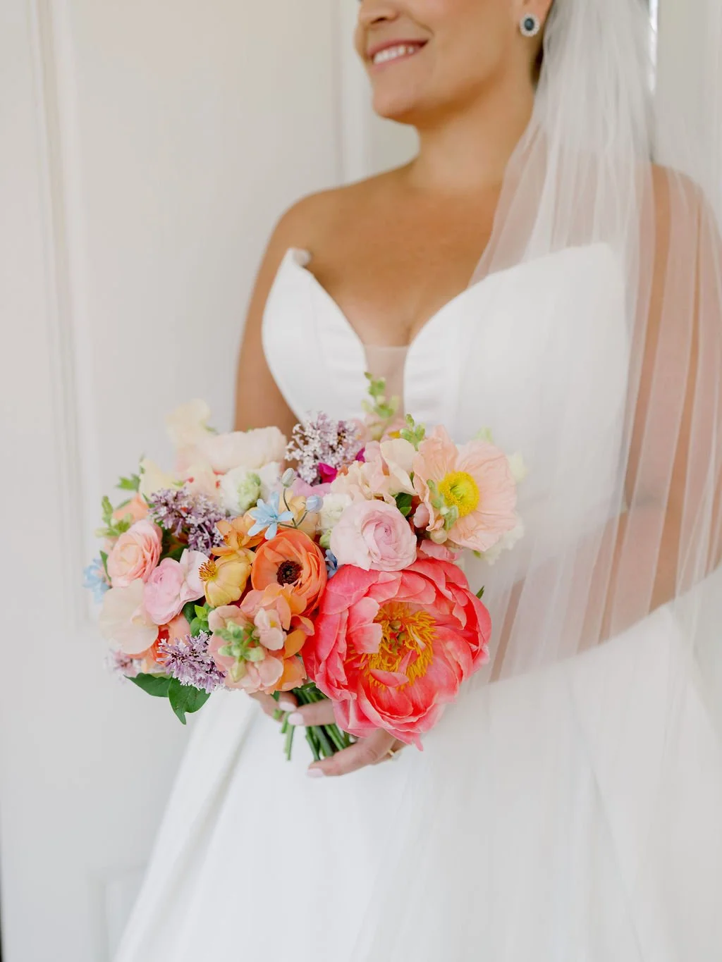 julielivingstonphotography-theoalanweddingday-5.jpg
