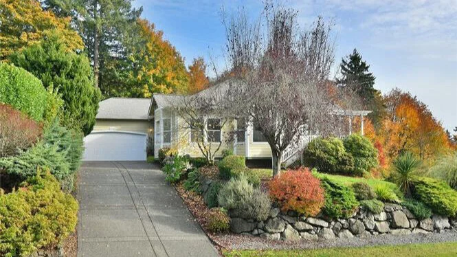 17684+Baywatch+Ct+NE%2C+Poulsbo+-+Audrey+Newell+%2821%29.jpg