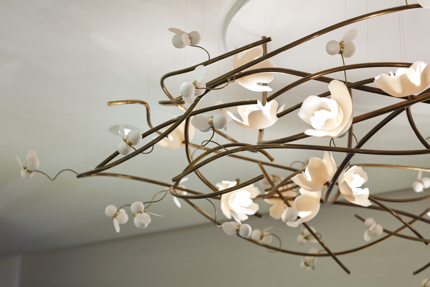 alissa coe studio bee flower chandelier