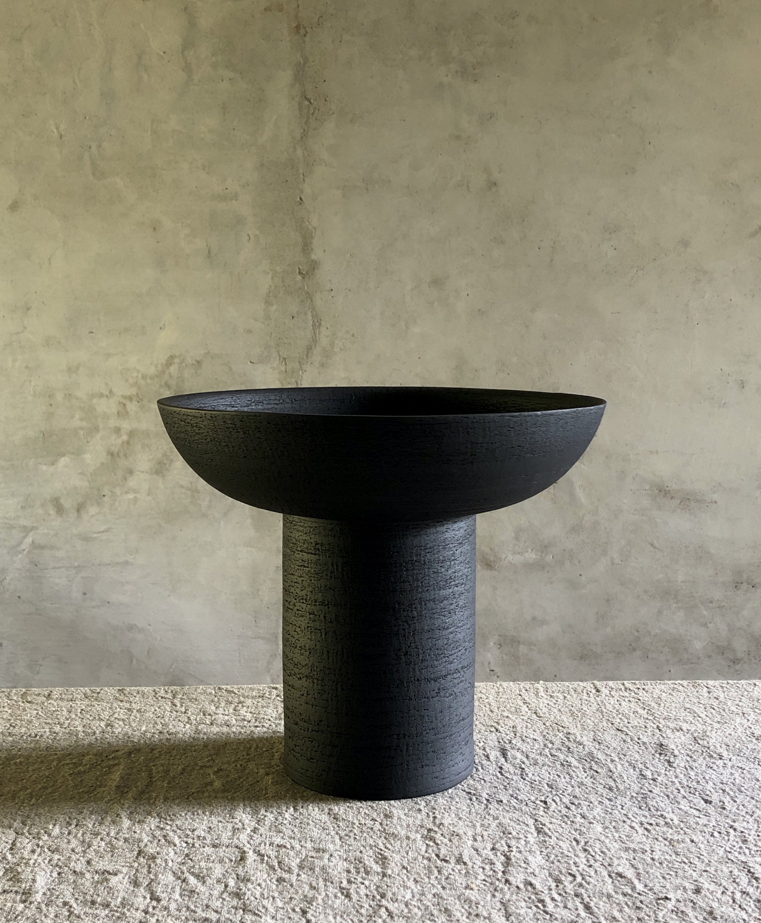 black_stoneware_pedestal_vase1.jpg