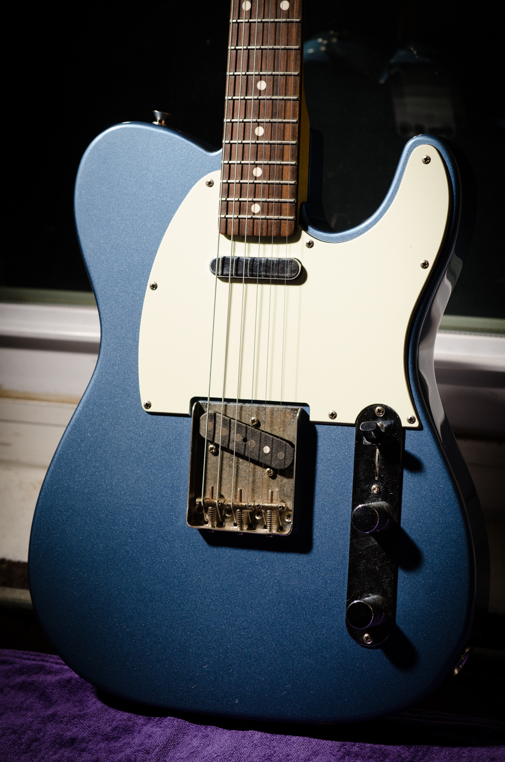 Stock vintage-style Tele.