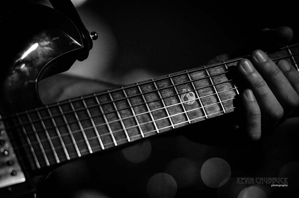 Andy Mowatt’s 2010 Chubbuck Mousa 001 hollowbody. “AUM” inlay by Custom Pearl Inlay artist Kiefer Dowden.