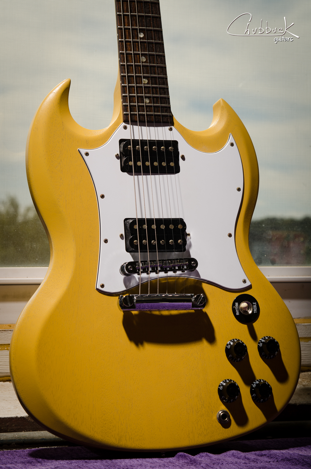 2007 Gibson SG TV yellow [6.9 lbs] rusty fret setup