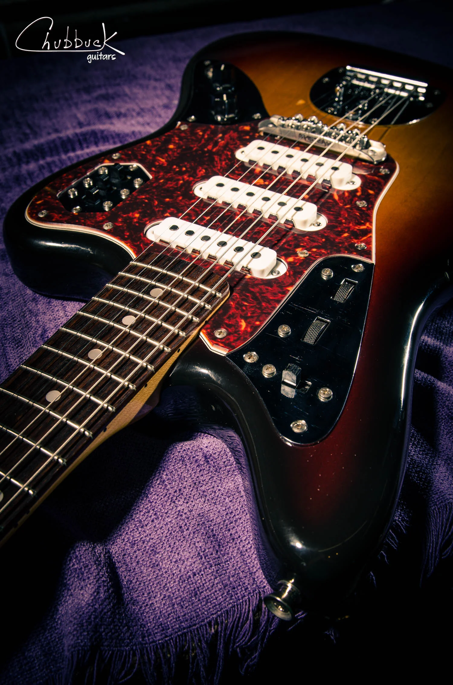 Installing a middle pickup :: 1997 Fender Jaguar [8.9 lbs]