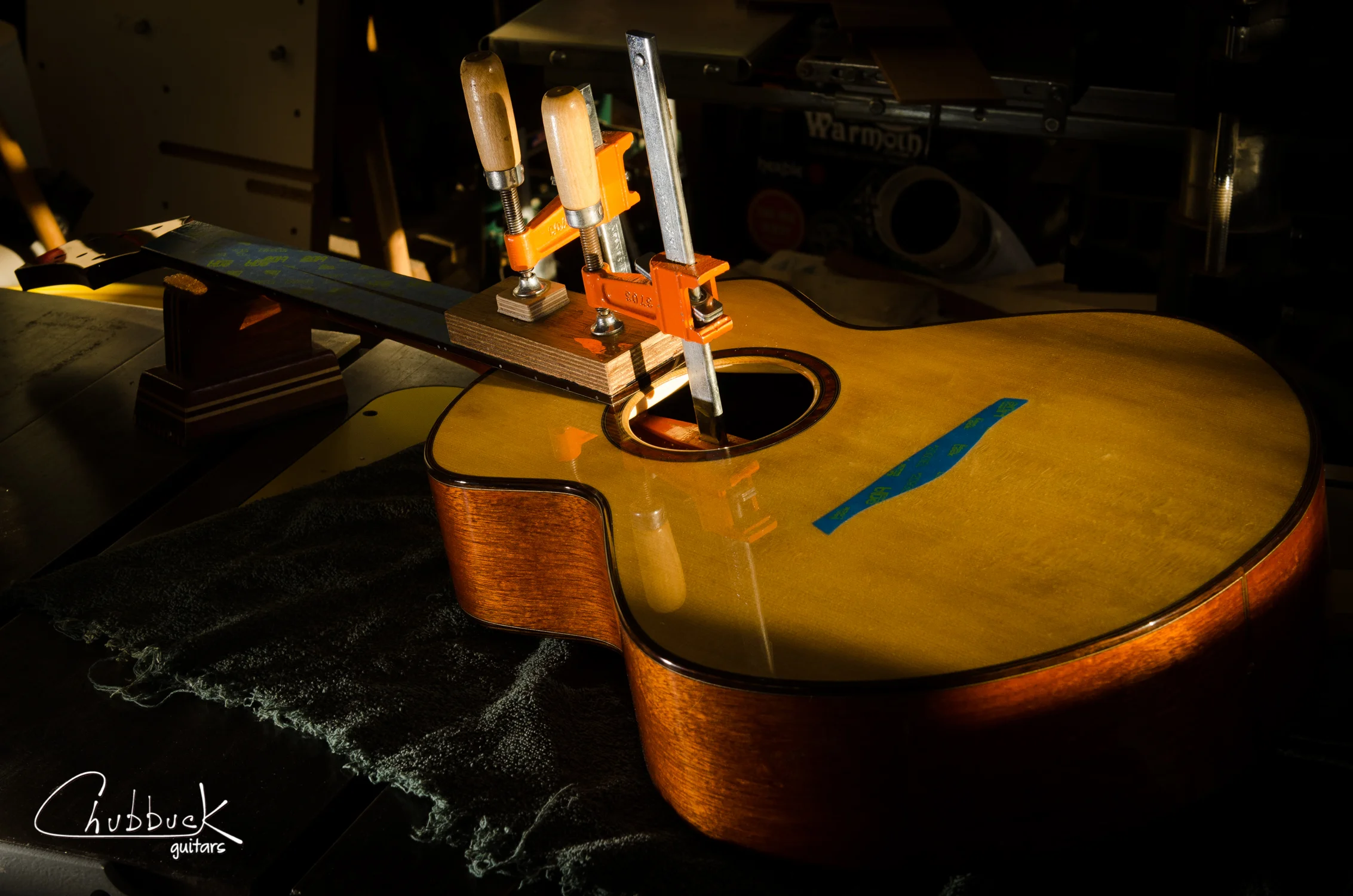 Chubbuck Rogue 005 :: neck fit & glue-up