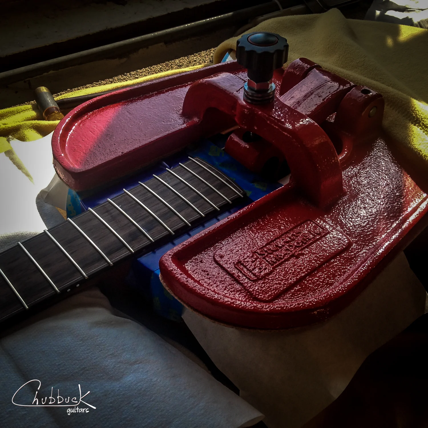 Frets :: Chubbuck Rogue 005