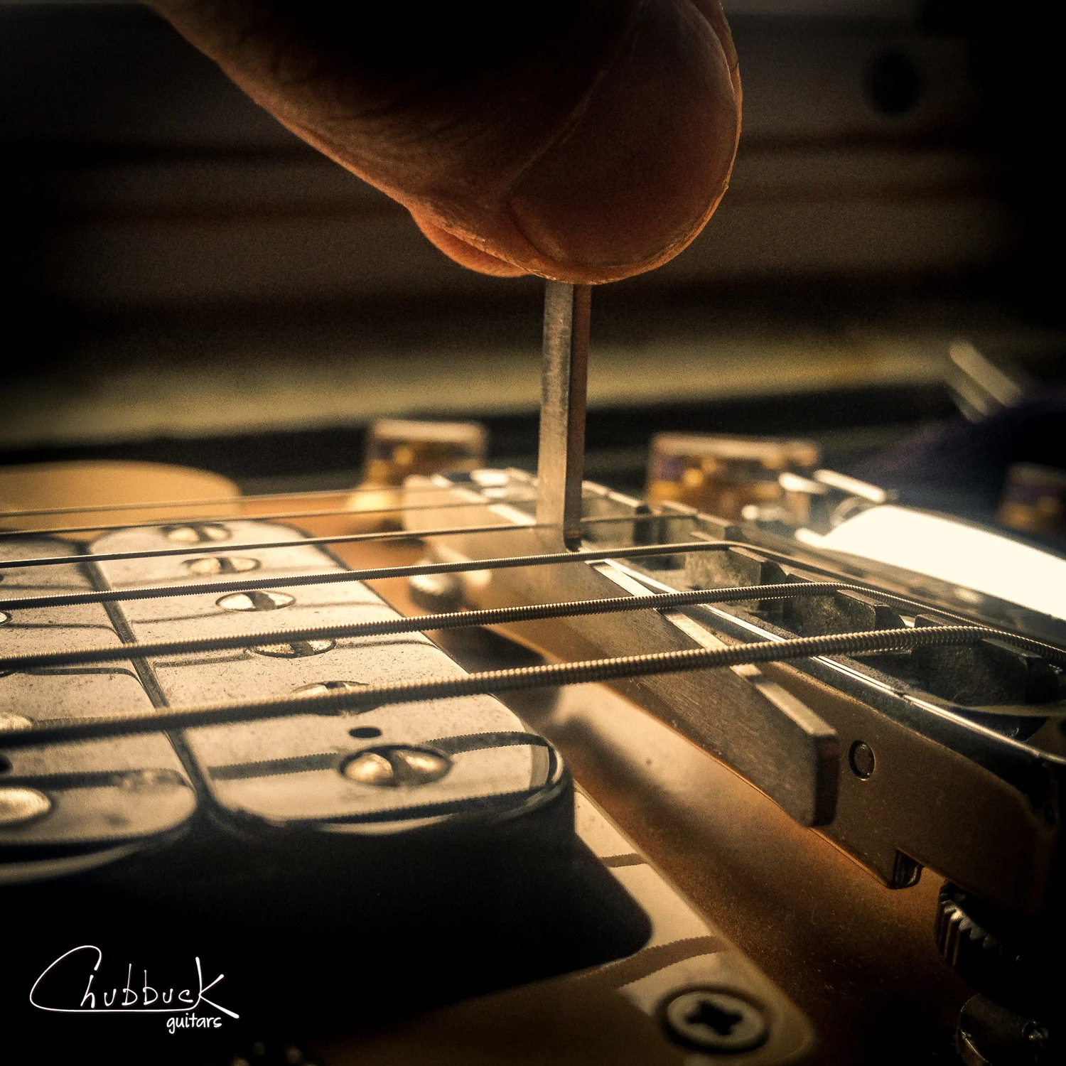 Bridge Radius Mismatch :: 2012 Gibson Les Paul Studio [8.0 lbs]