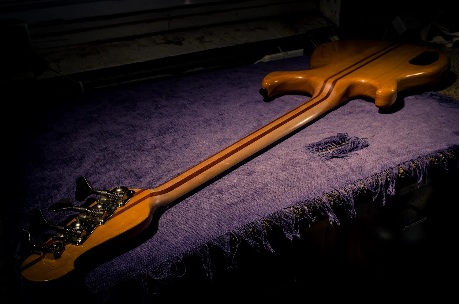 Neck strip, oil & fret level :: 1982 Yamaha BB2000 [9.9 lbs]