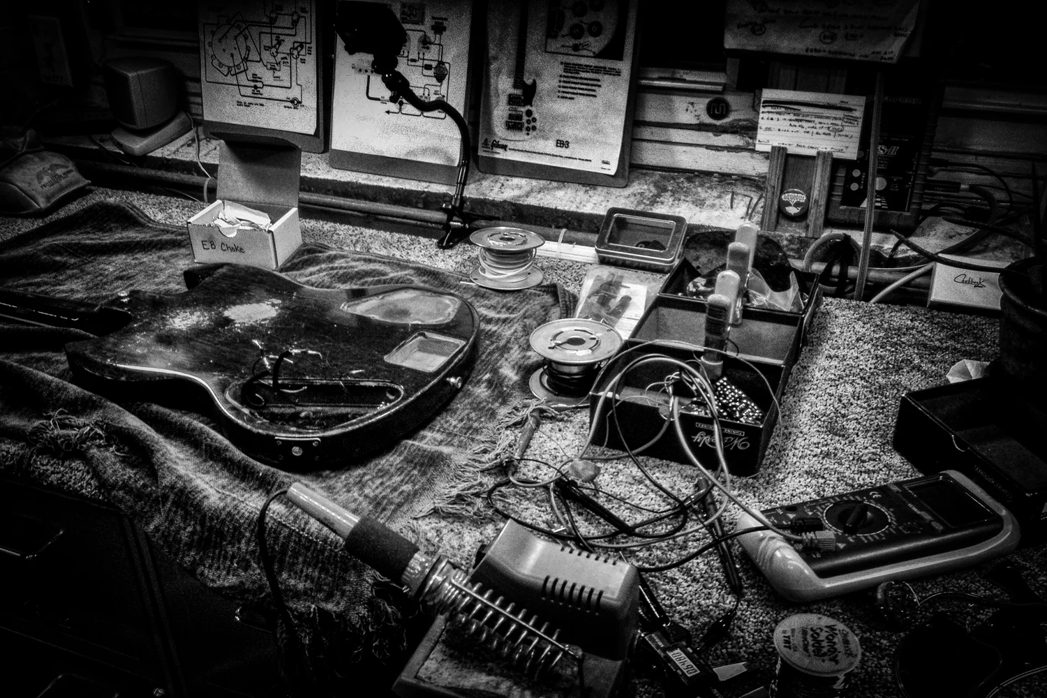 #eb3mystery complete rewire :: Modded 1970s Gibson EB-3