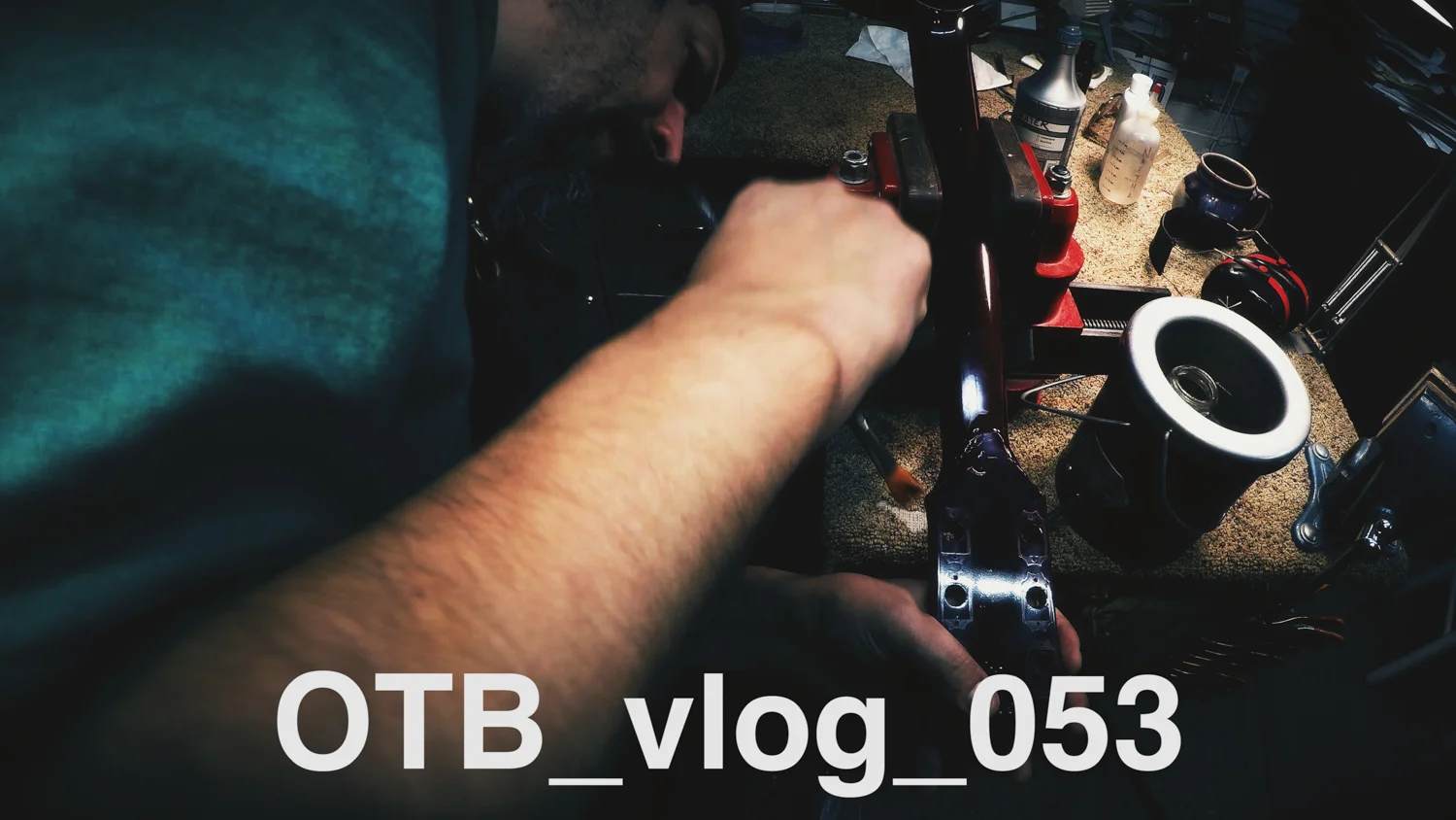 OTB_vlog_053 :: Gibson headstock break