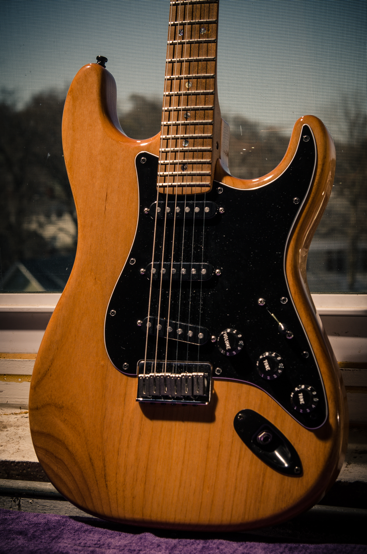 20160415_Brown_Warmoth_Strat_SSS_body.jpg