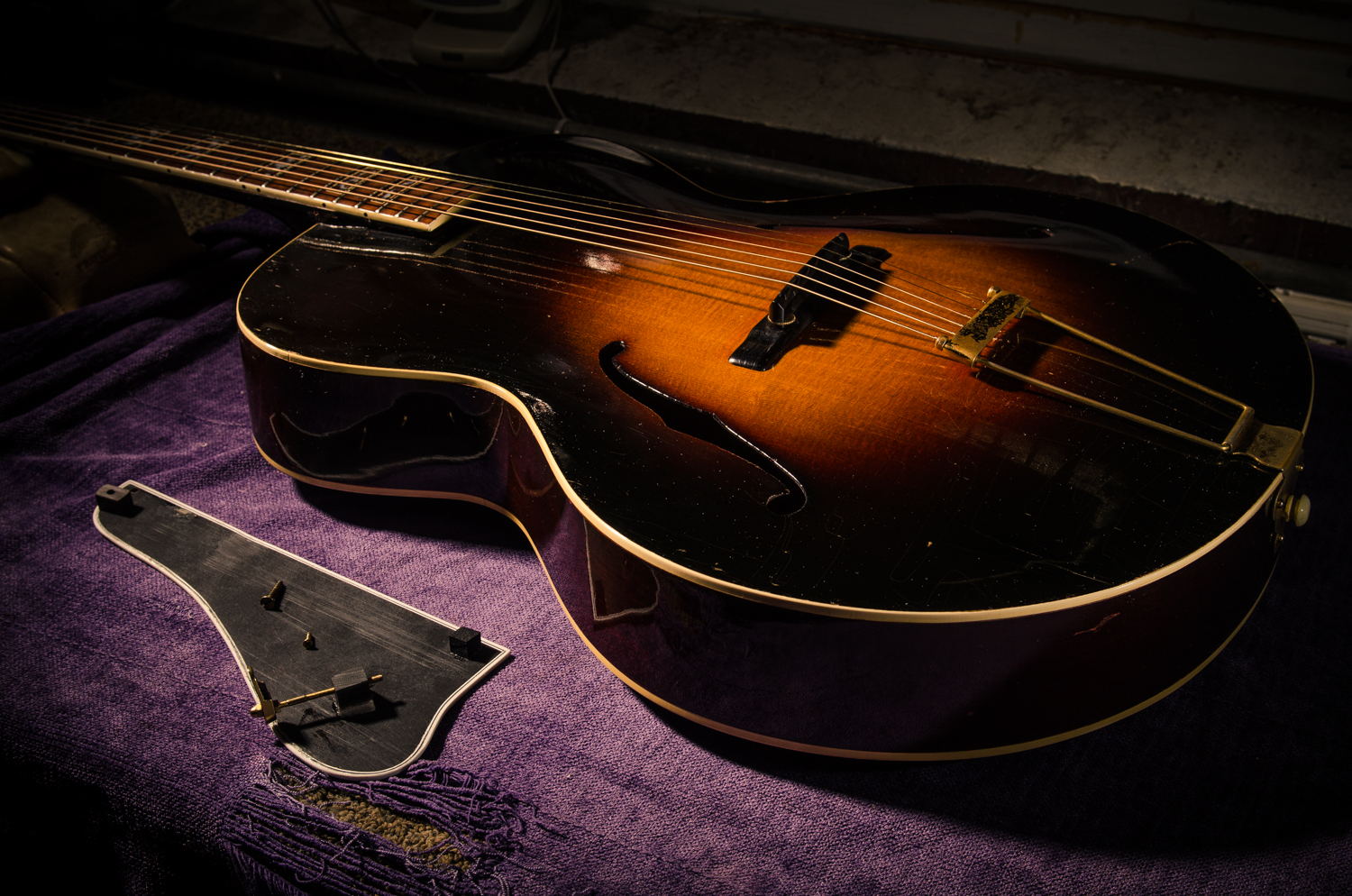 20160902_1933_Gibson_L12_bench.jpg