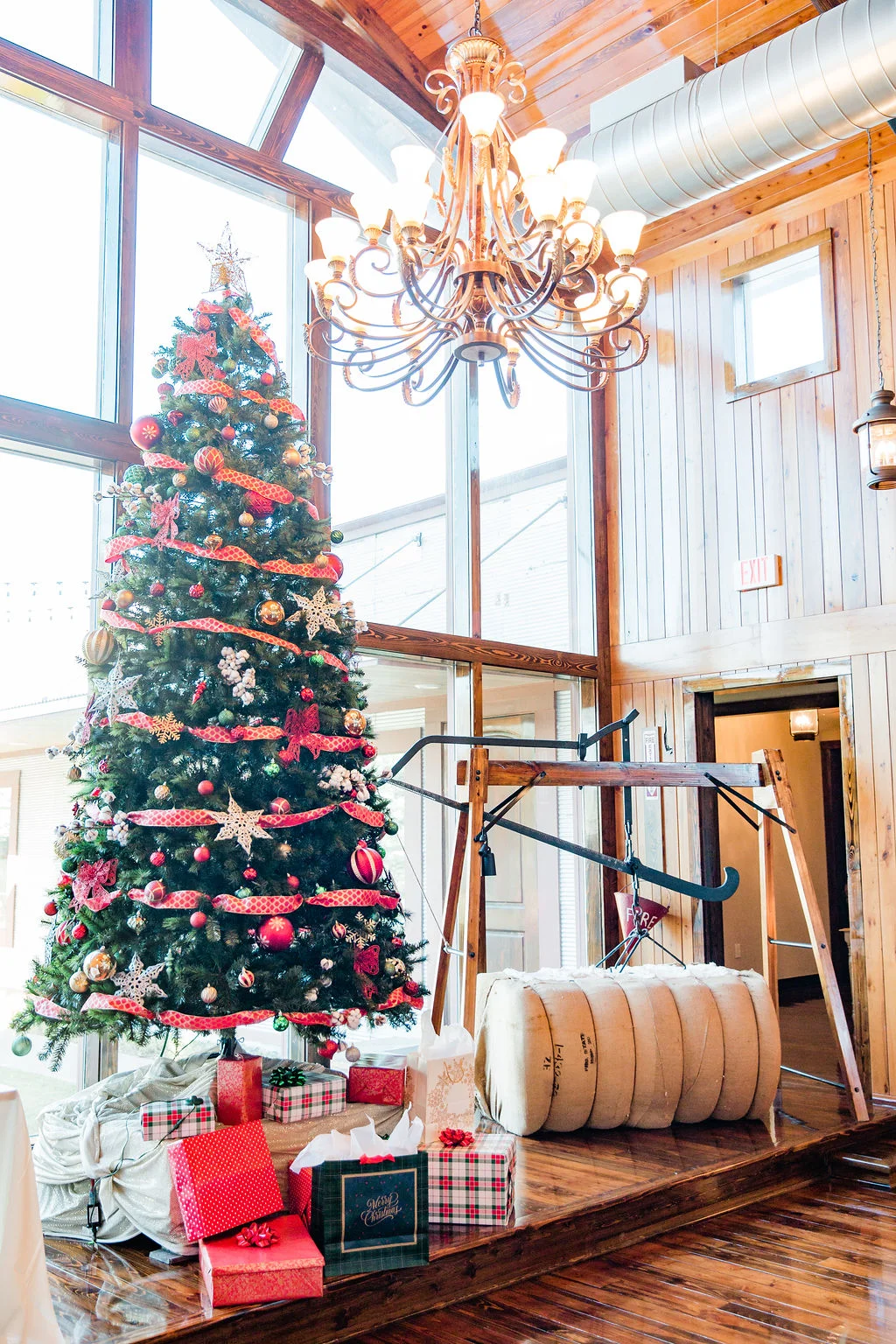 Cotton-Gin-Holiday-017.jpg