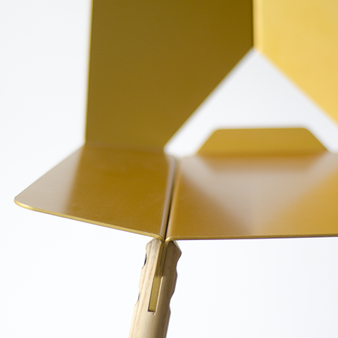 Up close front gold.png