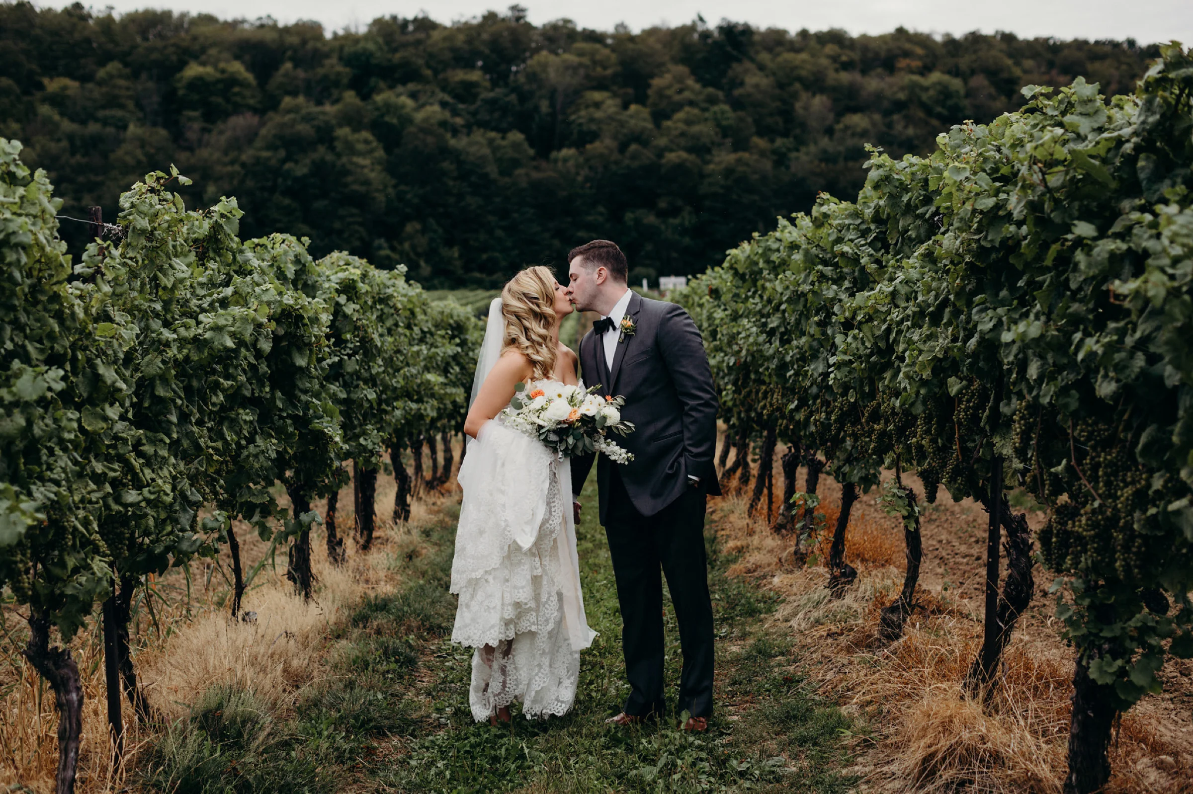 Cave Springs Vineyard Wedding - Esther & Sean