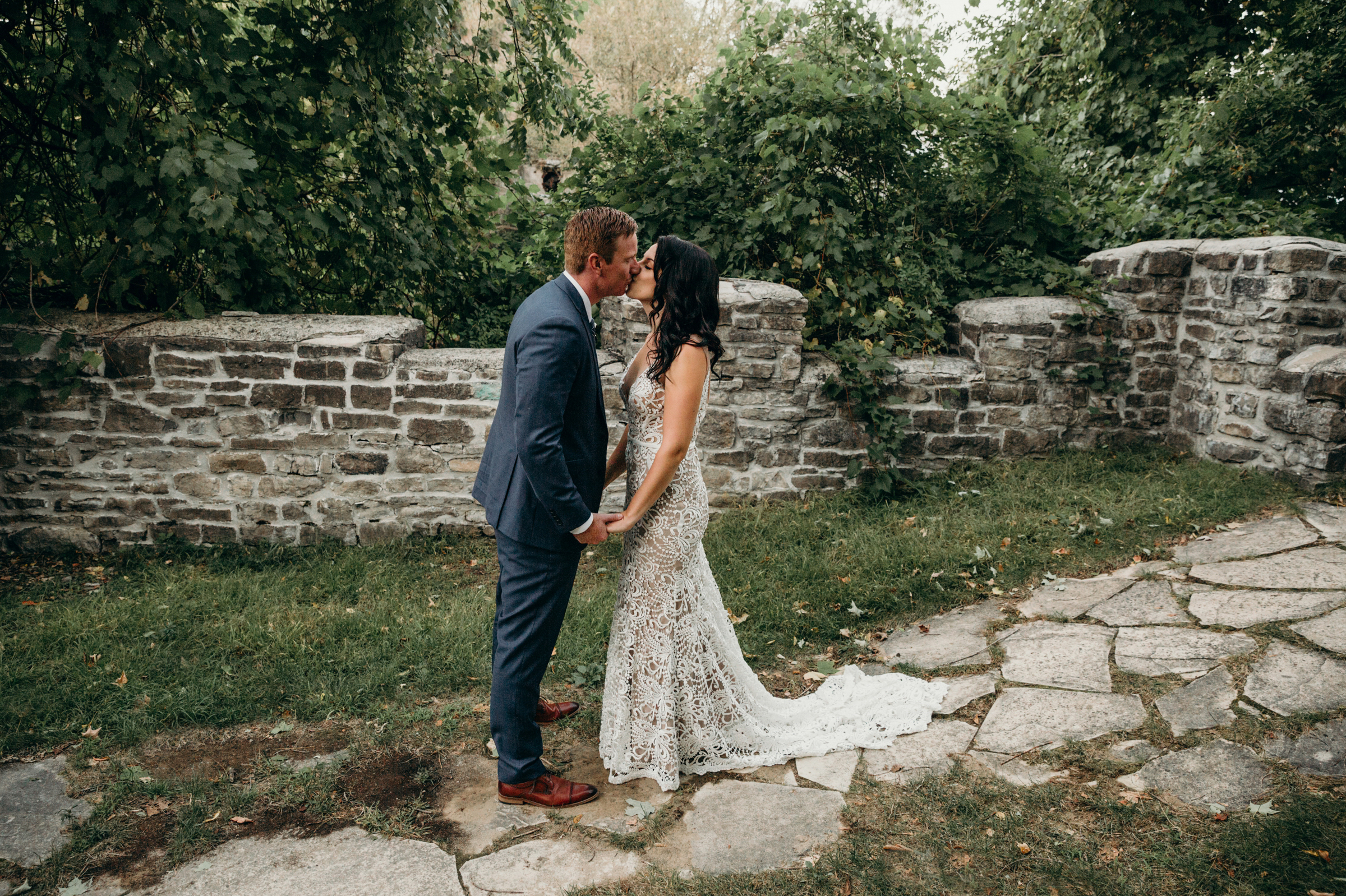 Baldachin Inn Merrickville Wedding 2 - Taylore and Callum 24.jpg