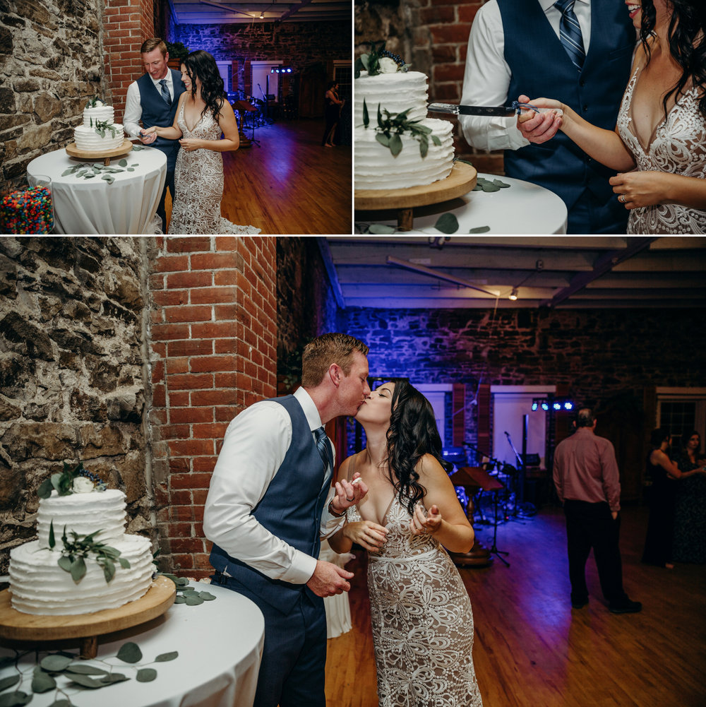 Baldachin Inn Merrickville Wedding 2 - Taylore and Callum 36.jpg