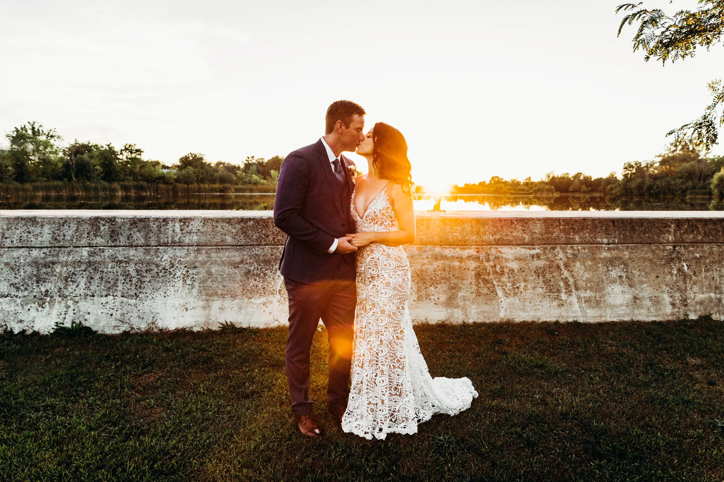 Baldachin Inn Wedding Merrickville - Taylore &amp; Callum