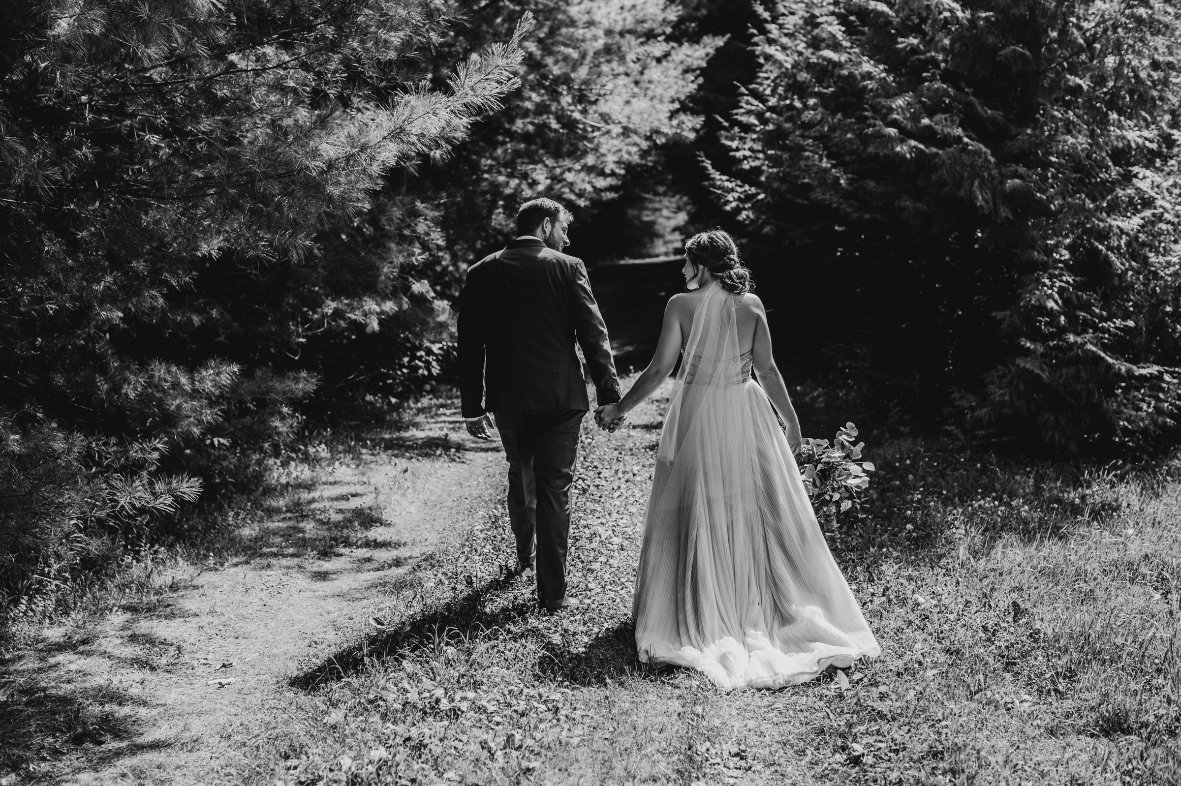 Ottawa Backyard Wedding - Bryanne & Andrew 24.jpg