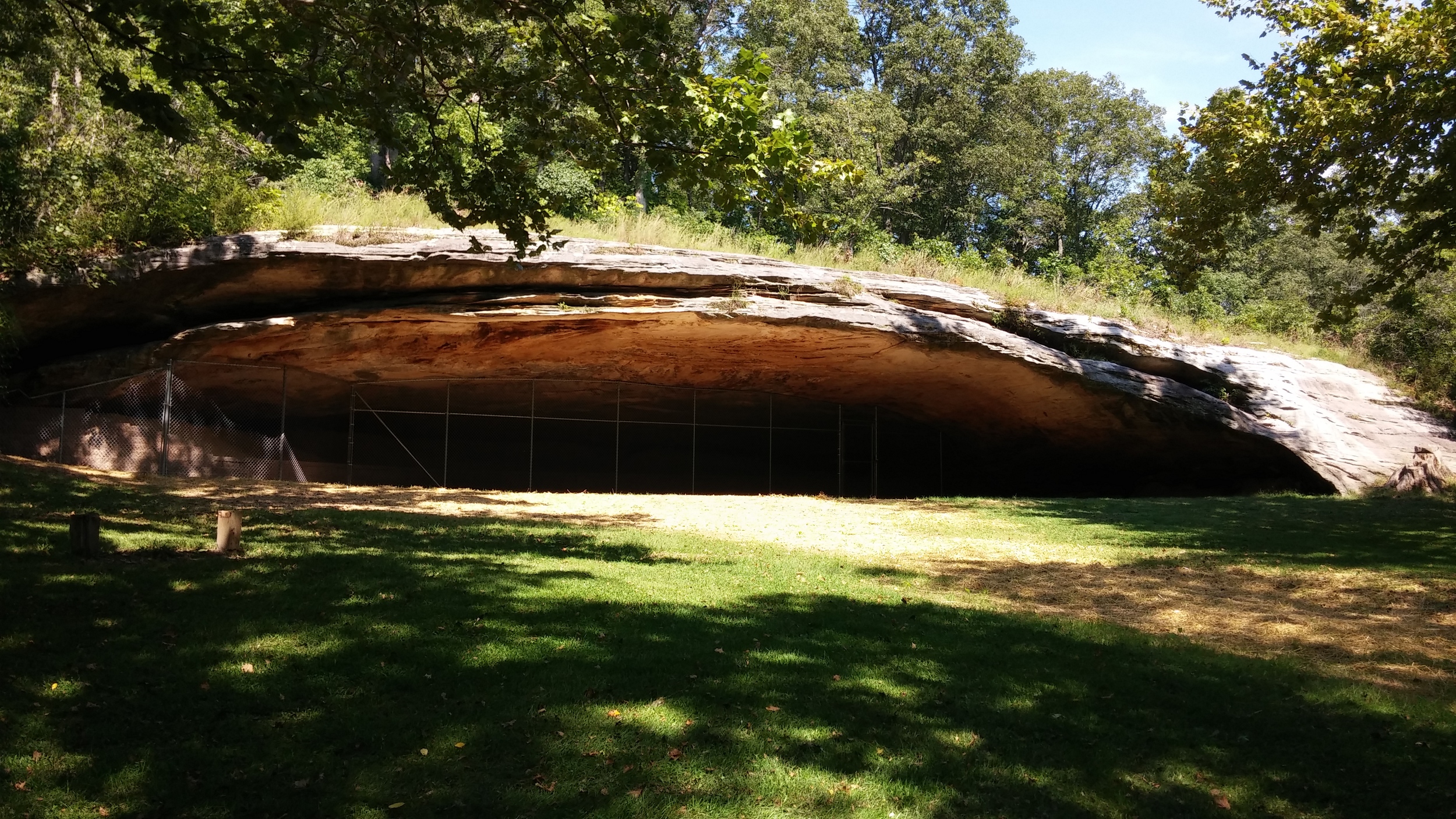 Graham Cave