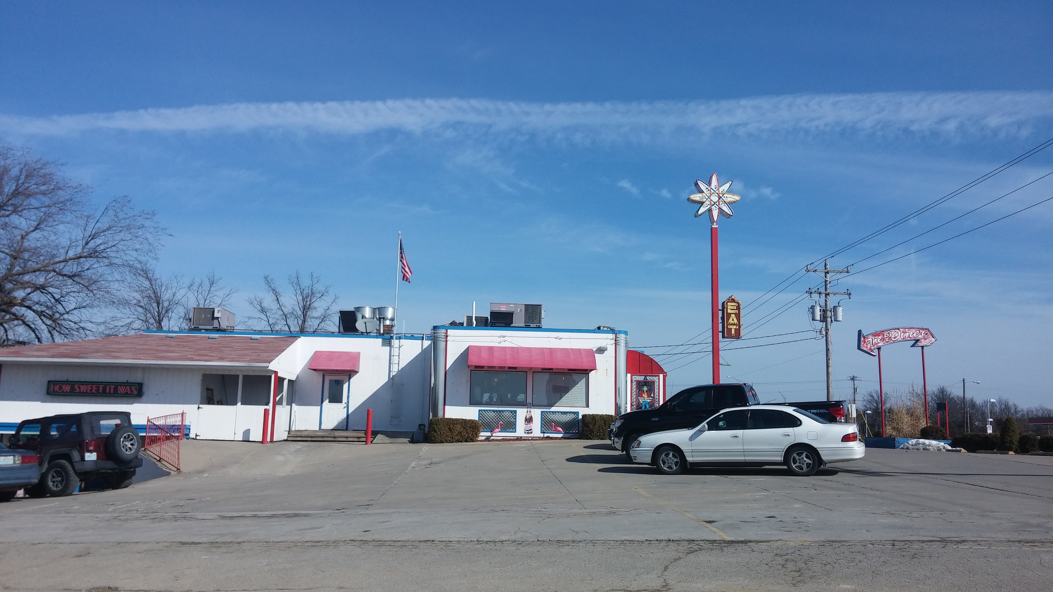 Nothing says "middle Missouri" quite like a diner in the middle of nowhere. 