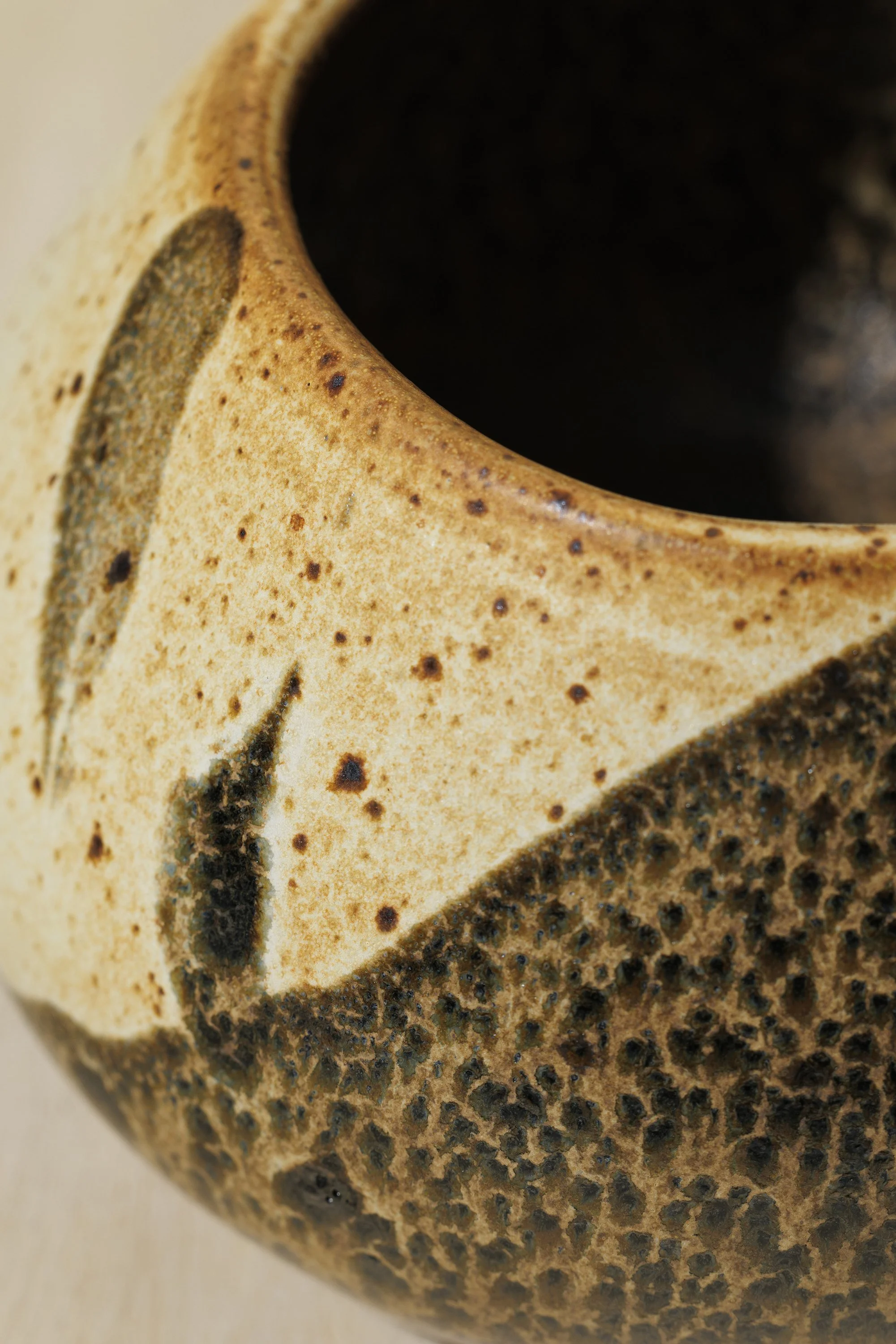 Grant Ellis-Pottery-177.jpg