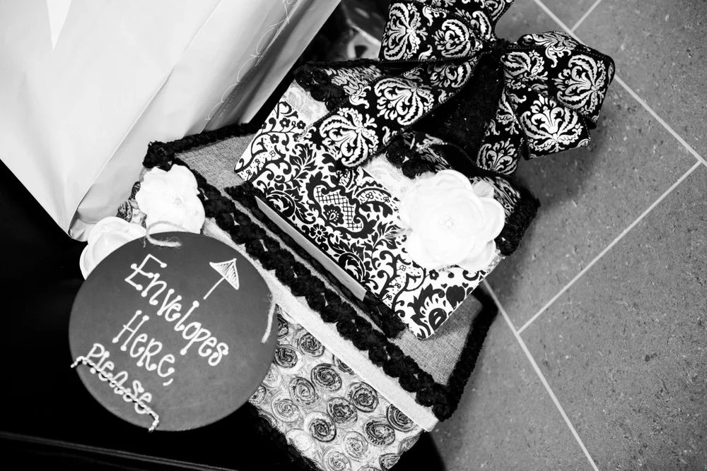 card holder on our gift table