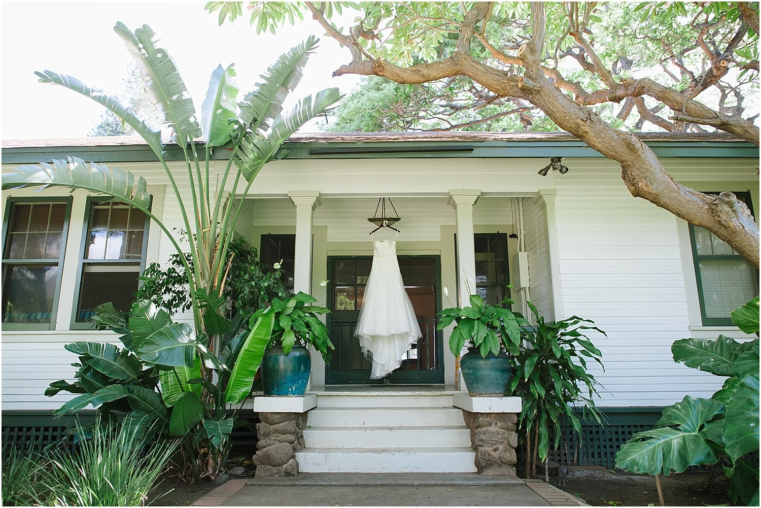 Maui Destination Wedding at Olowalu Plantation House