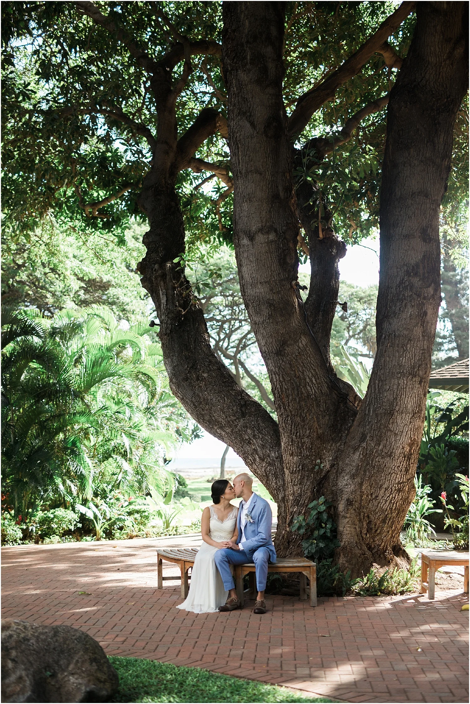 Maui Destination Wedding at Olowalu Plantation House in Lahaina, Hawaii