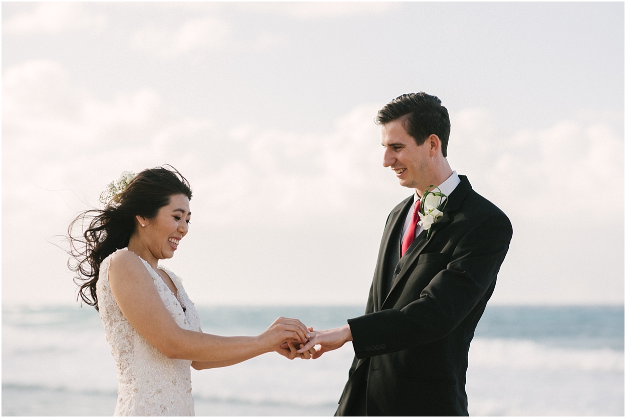 maui beach wedding at ironwoods beach by maui wedding photographer naomi levit