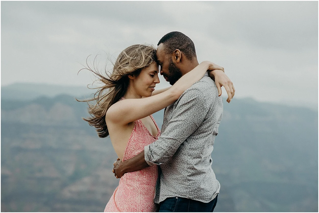 epic honeymoon adventure session at waimea canyon on kauai