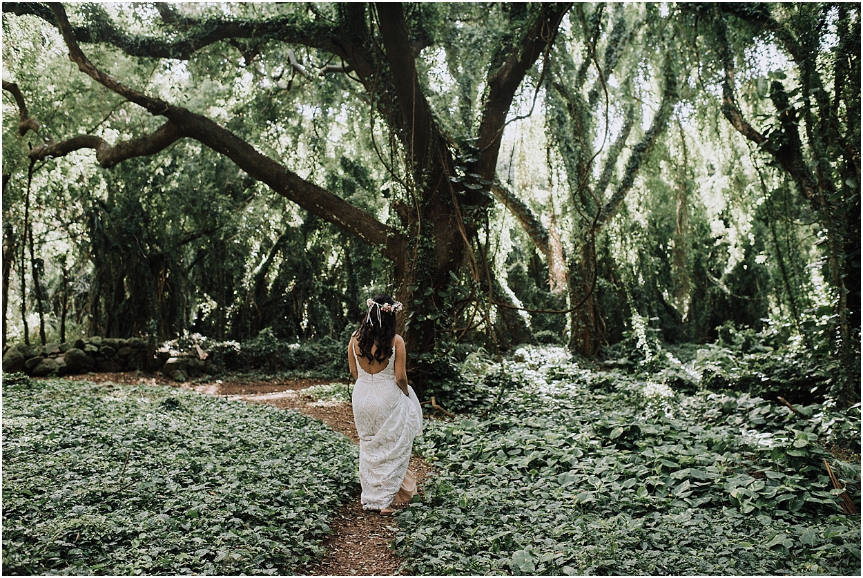 adventurous maui honeymoon session at honolua jungle and ironwoods beach