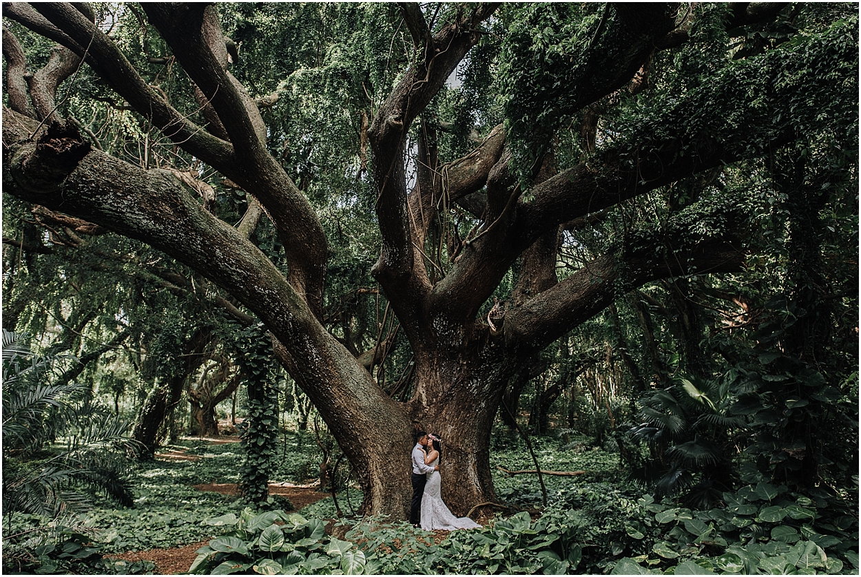 adventurous maui honeymoon session at honolua jungle and ironwoods beach