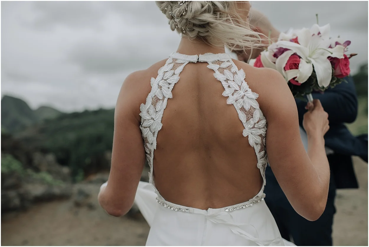 adventurous maui adventure elopement near kahakuloa hawaii