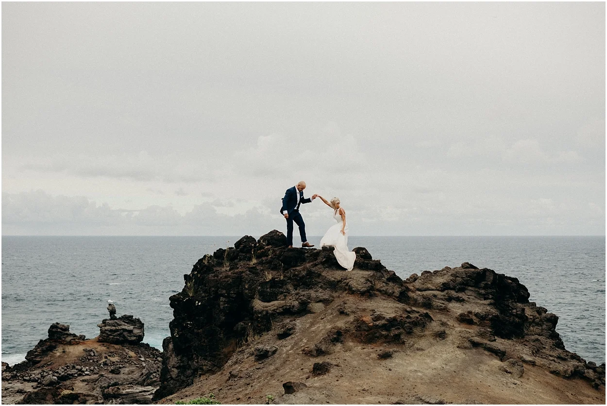 adventurous maui adventure elopement near kahakuloa hawaii