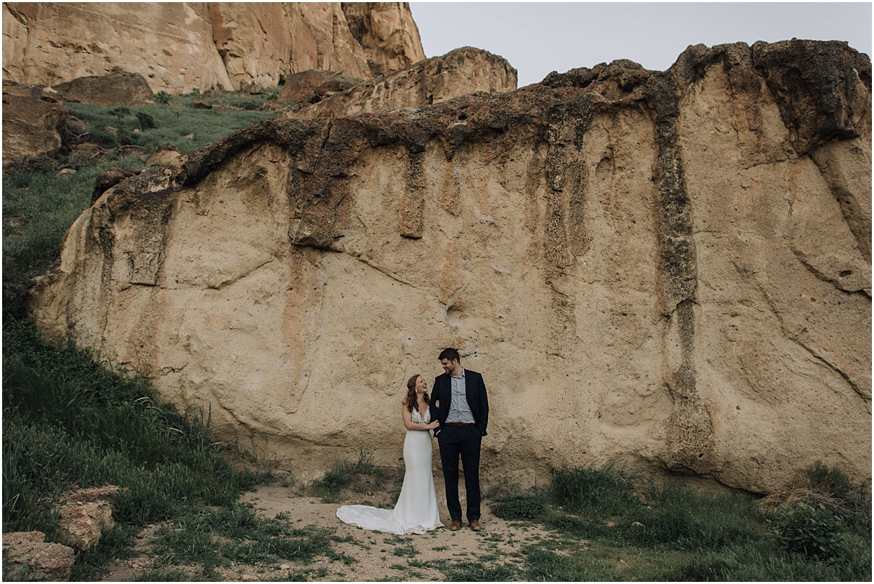 adventure elopement inspiration in Smith Rock State Park near Bend, Oregon