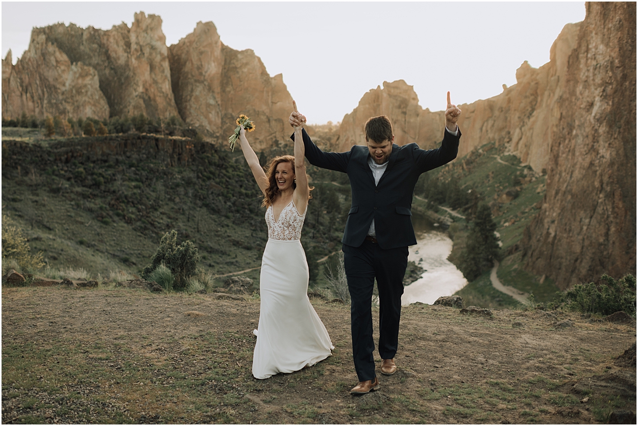 adventure elopement inspiration in Smith Rock State Park near Bend, Oregon