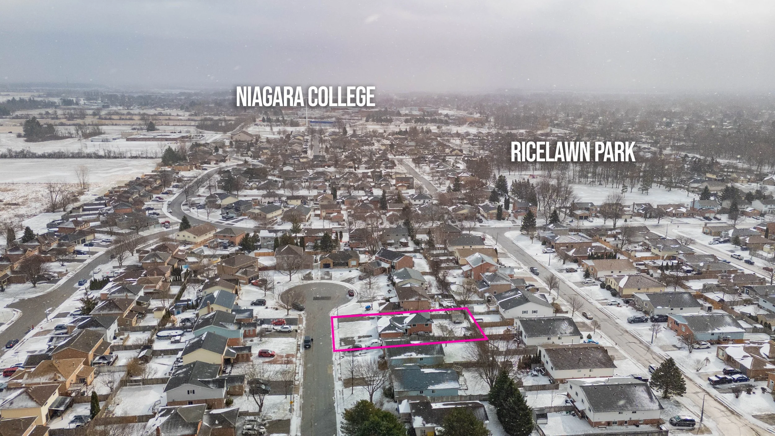 15 hickory Ct (exterior)-3.jpg