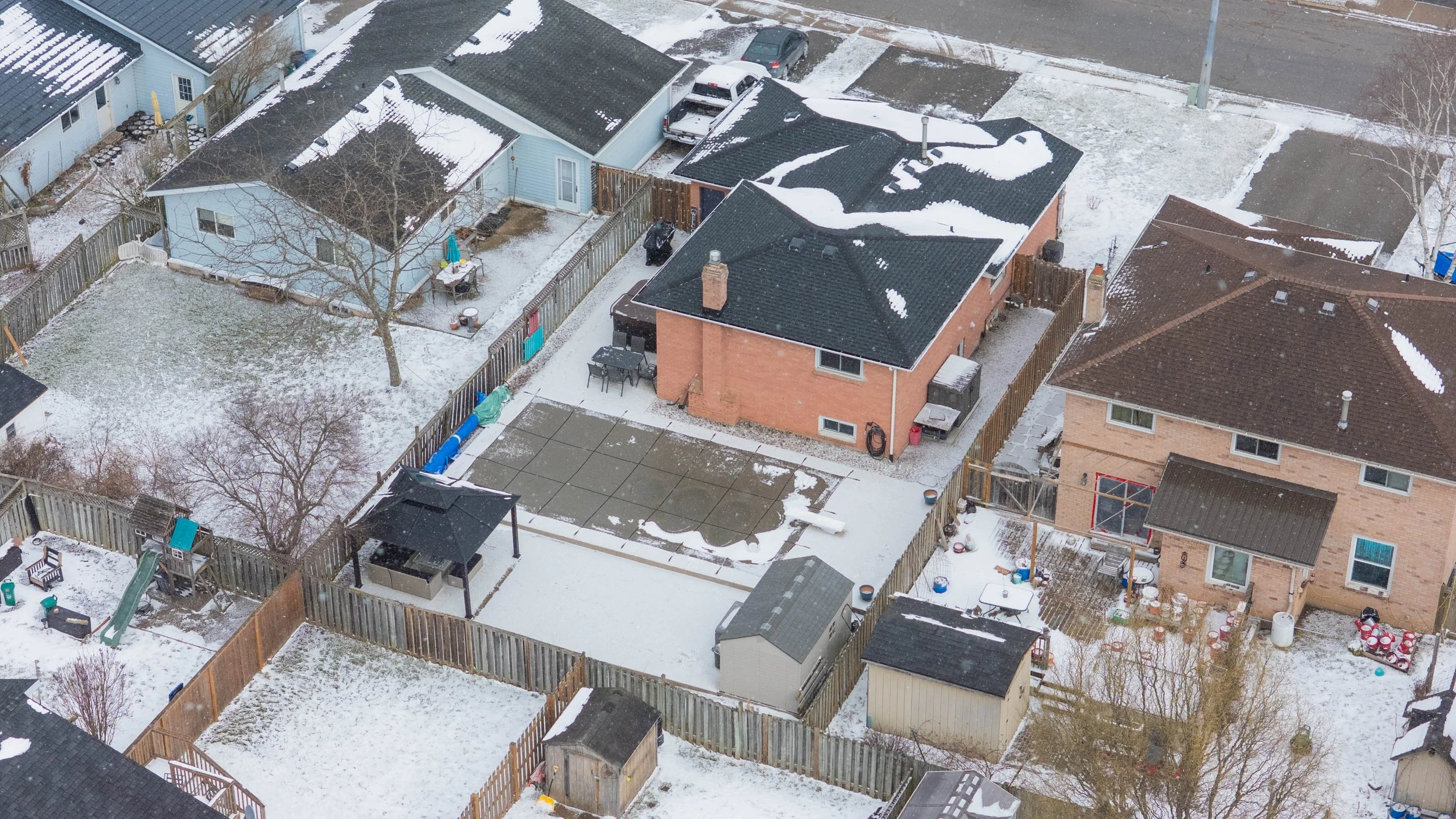 15 hickory Ct (exterior)-5.jpg