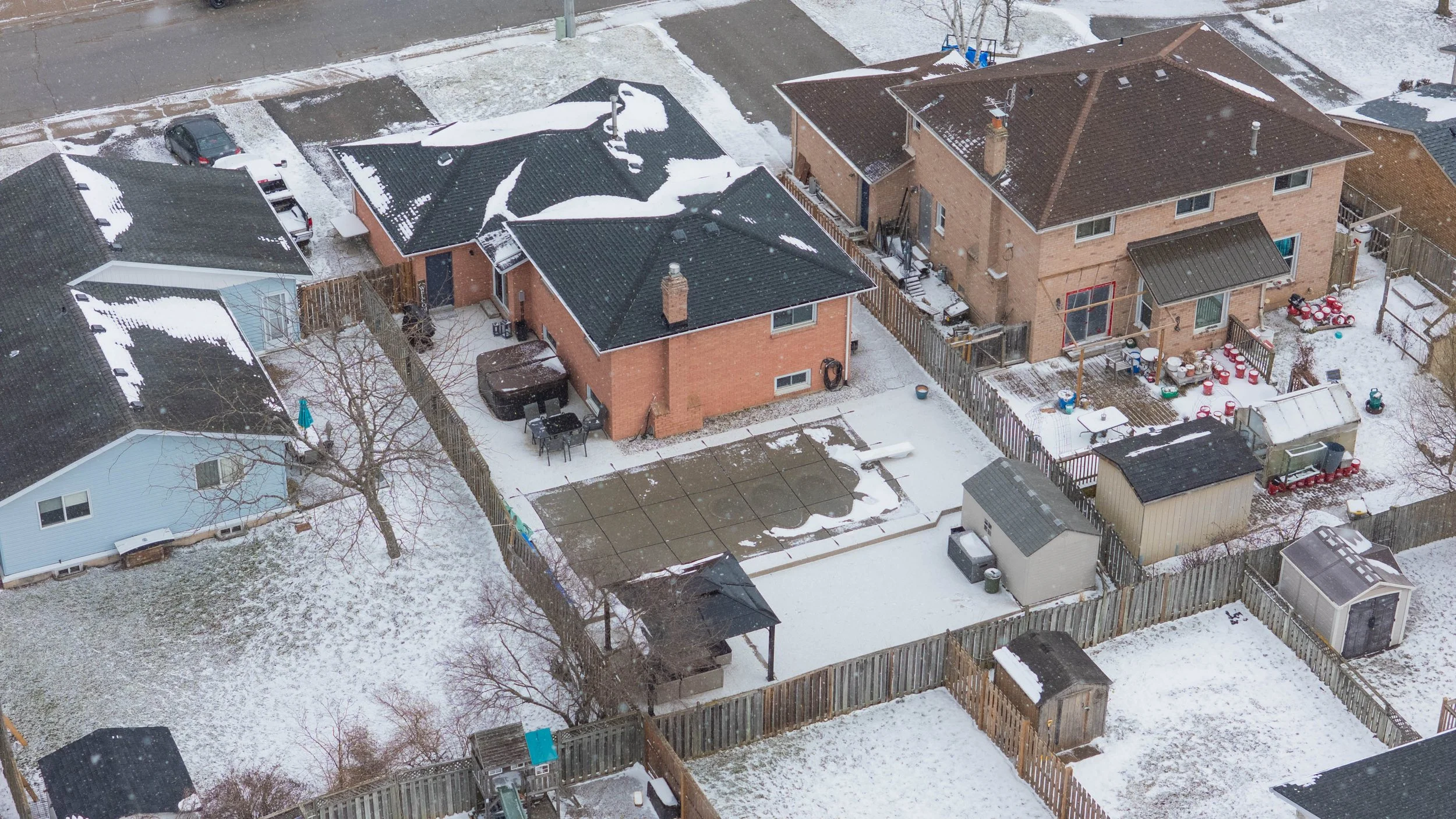 15 hickory Ct (exterior)-6.jpg