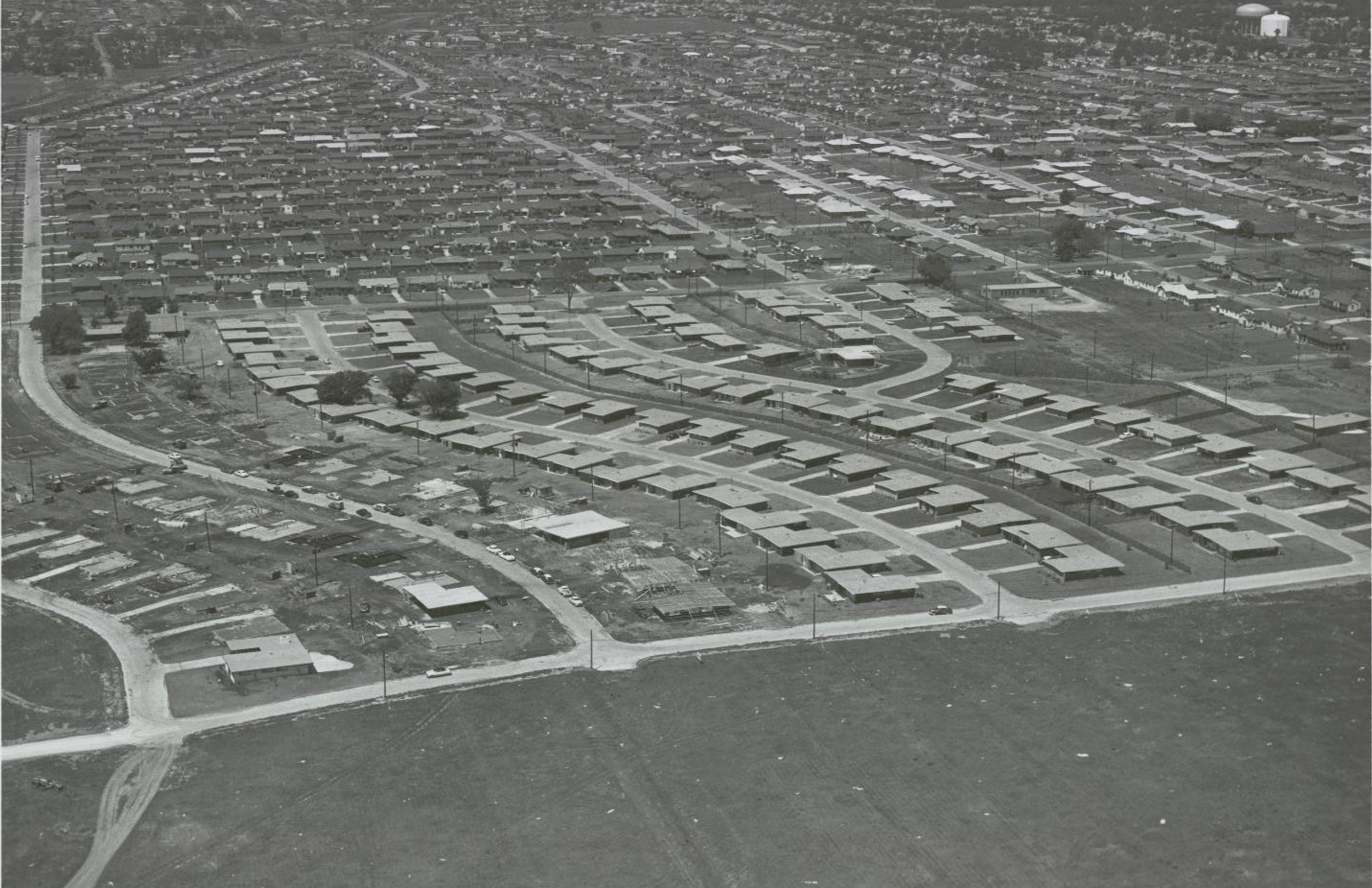Lortondale Aerial (Darlington in the foreground)