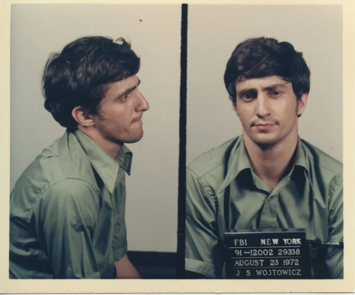 the_dog_mugshot__medium.jpg