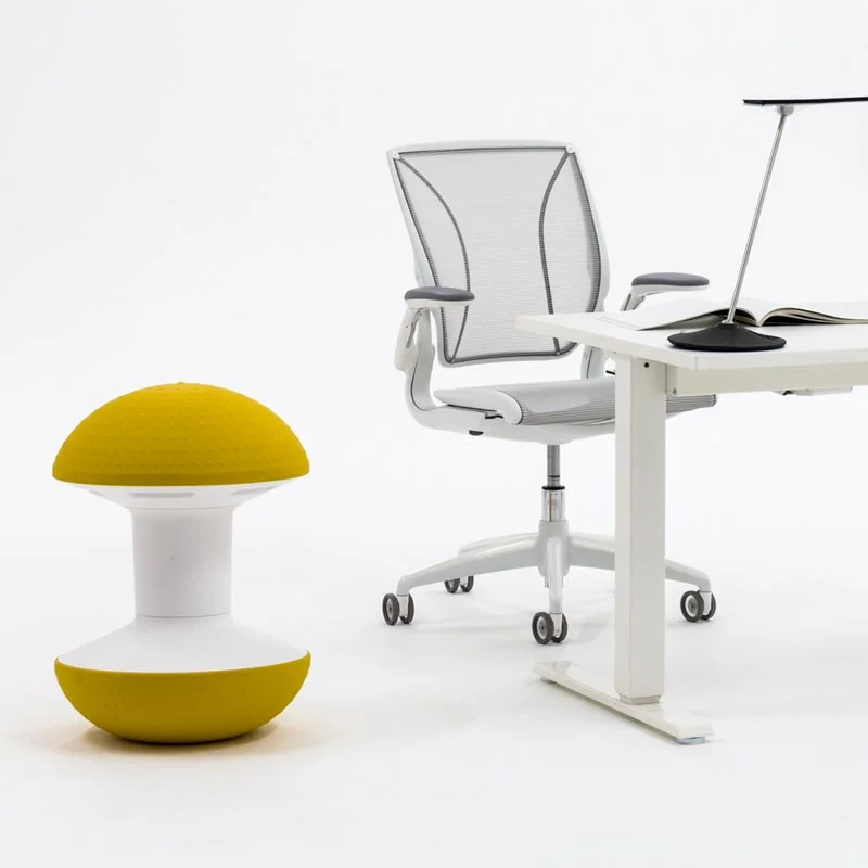 17_humanscale_ballo_stool_edit3.jpg